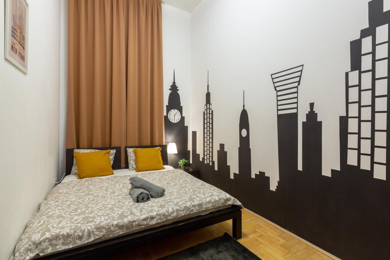 Dowtown Home In The Gozsdu Garden Budapest Ngoại thất bức ảnh